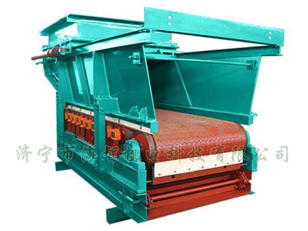 帶式（甲帶）給料機(jī)具有運(yùn)行平穩(wěn)、節(jié)能、環(huán)保等優(yōu)點(diǎn)